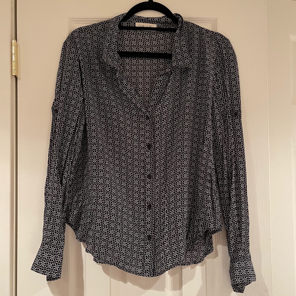 Black and white printed Bella Dahl Button Down Blouse